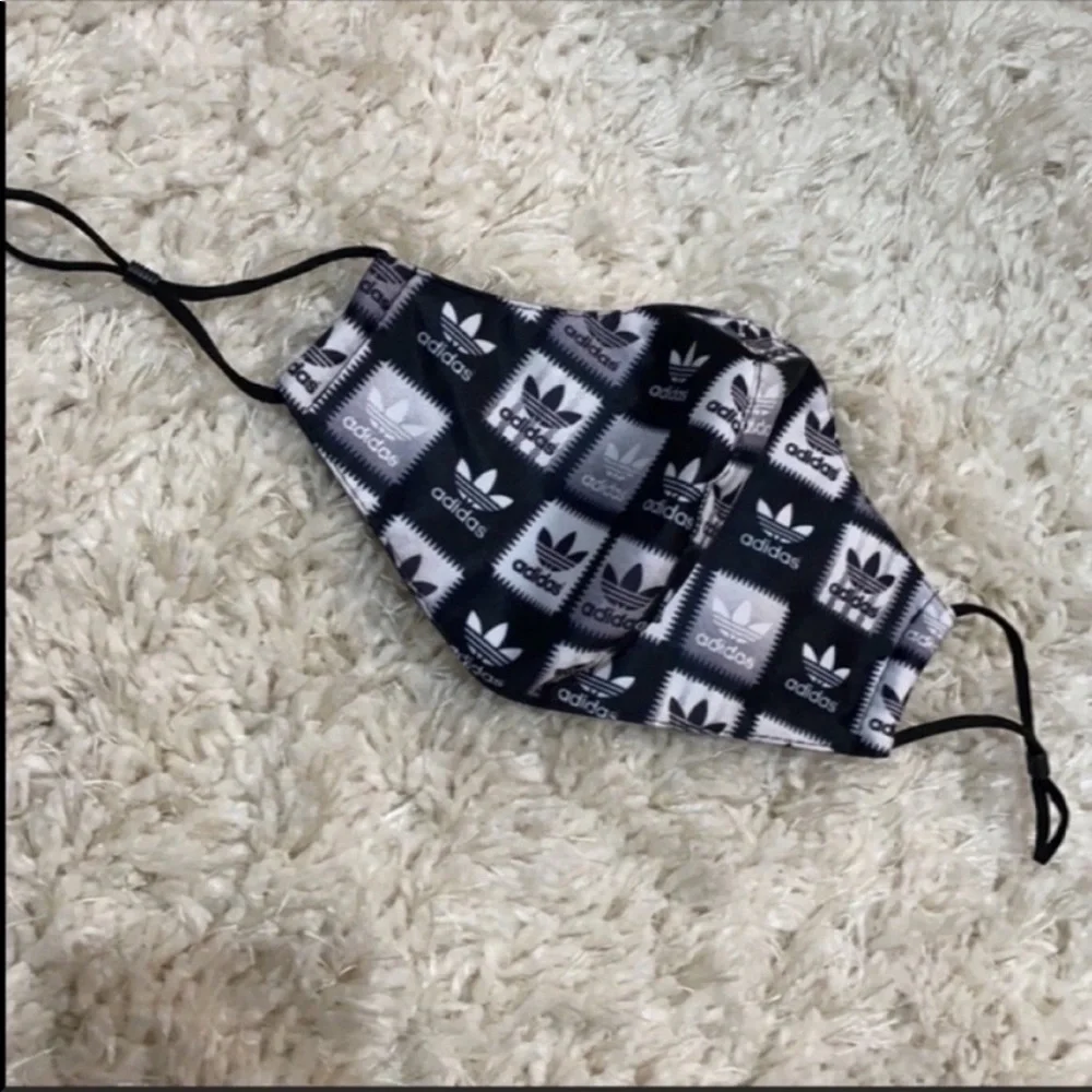 Adidas mask